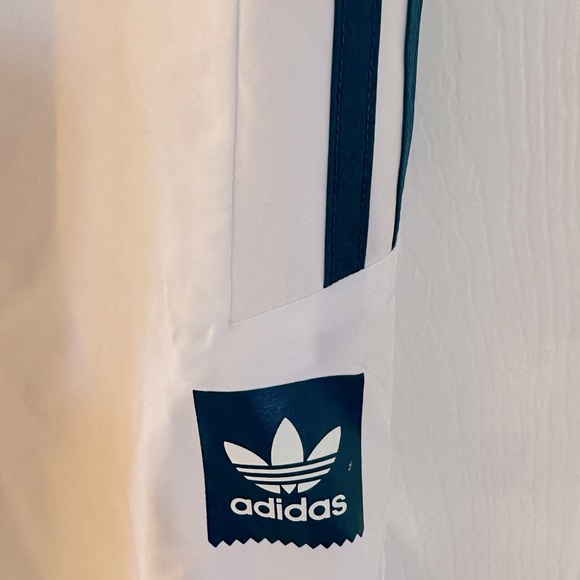 Adidas Climafit Windpants - Picture 2 of 2